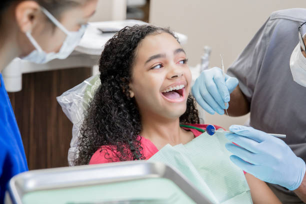 Best Dentist Open Late Near Me  in Rock Island, IL